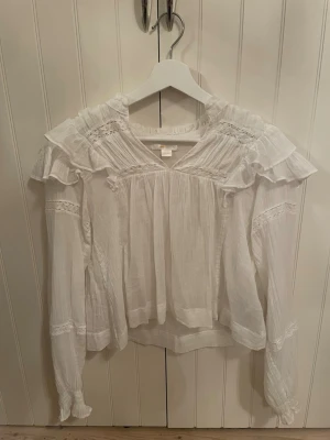 Blus - Jättesöt blus från Gina Young. I storlek 158/164 men sitter som XS❤️