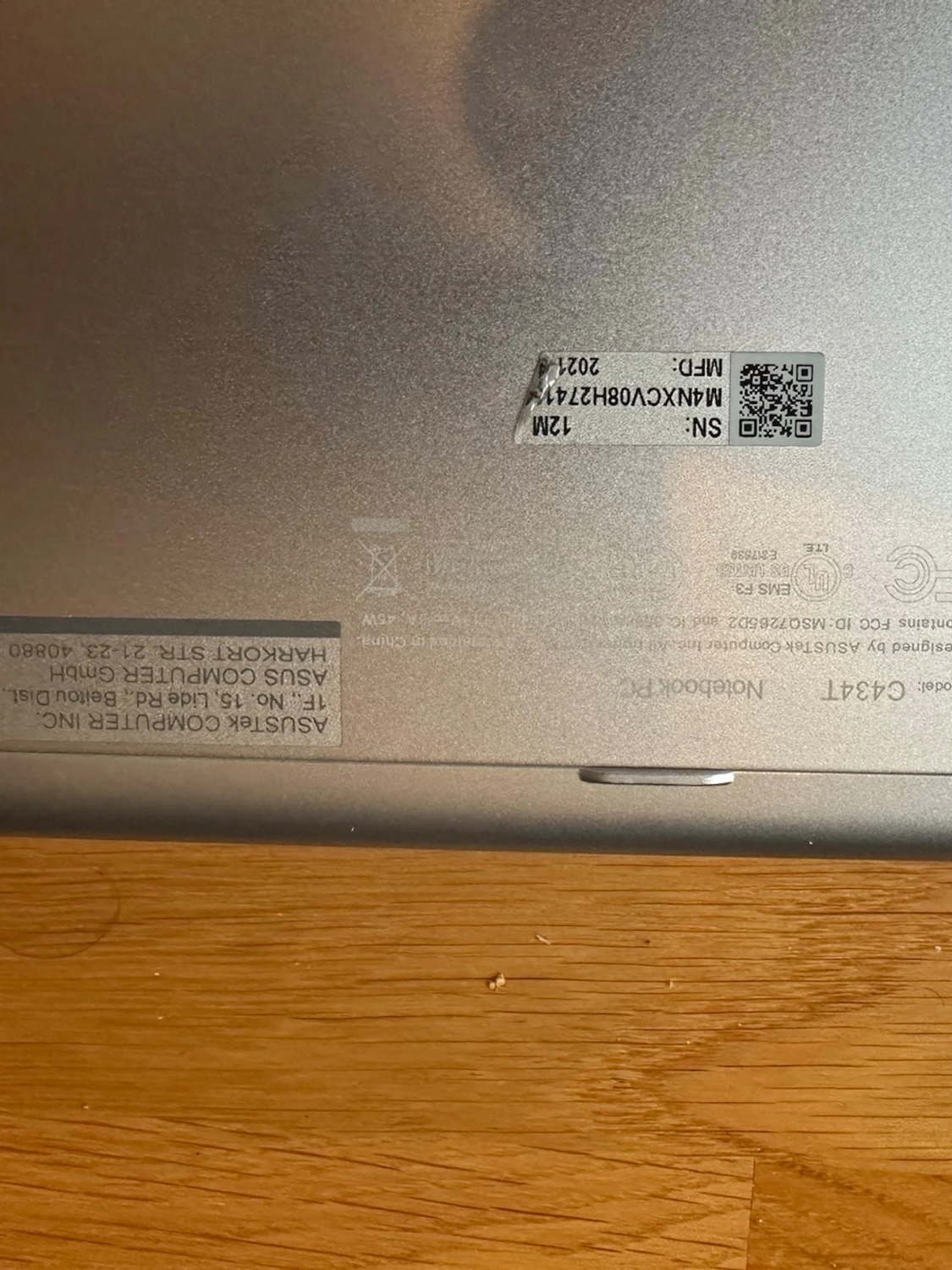 ASUS Chromebook C434T - 2