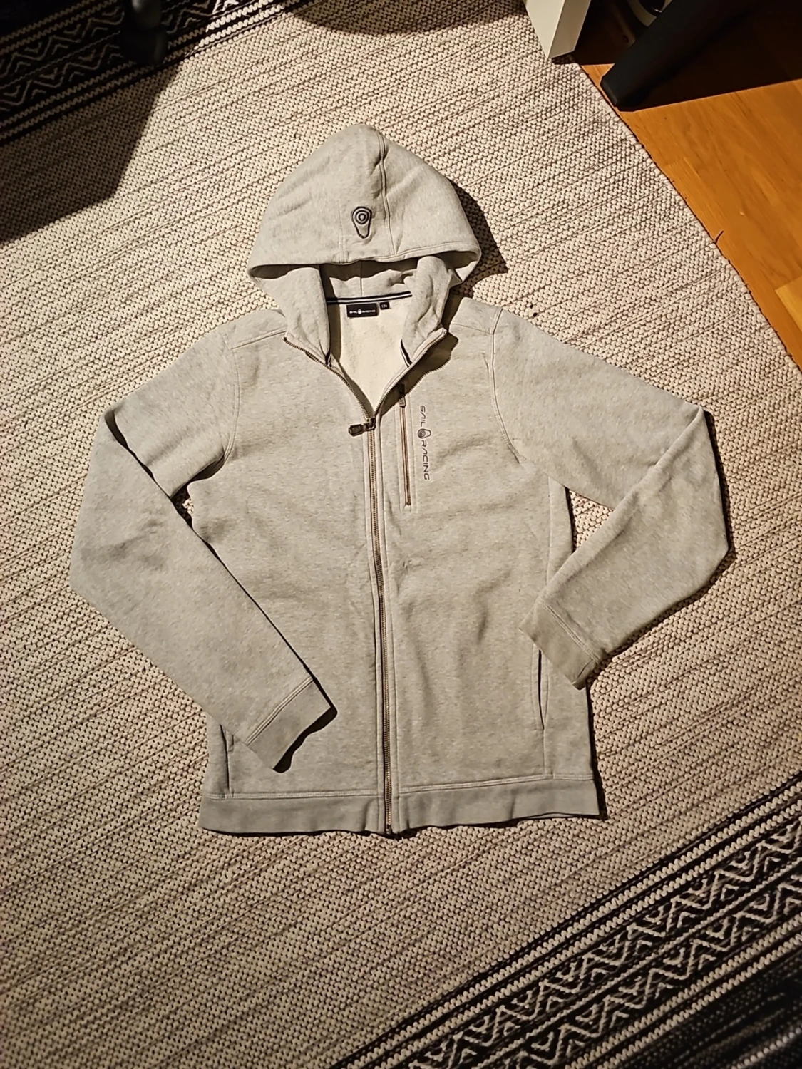 Sail Racing Hoodie Grå STL 176 - 1