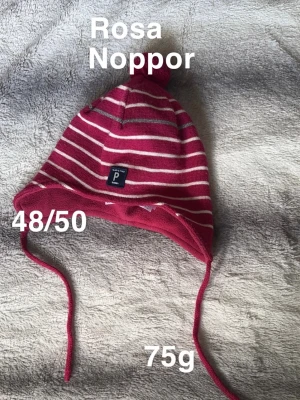 Polarn o pyret mössa - Finns några noppor som kom direkt. Ullmix. Storlek 48/50 