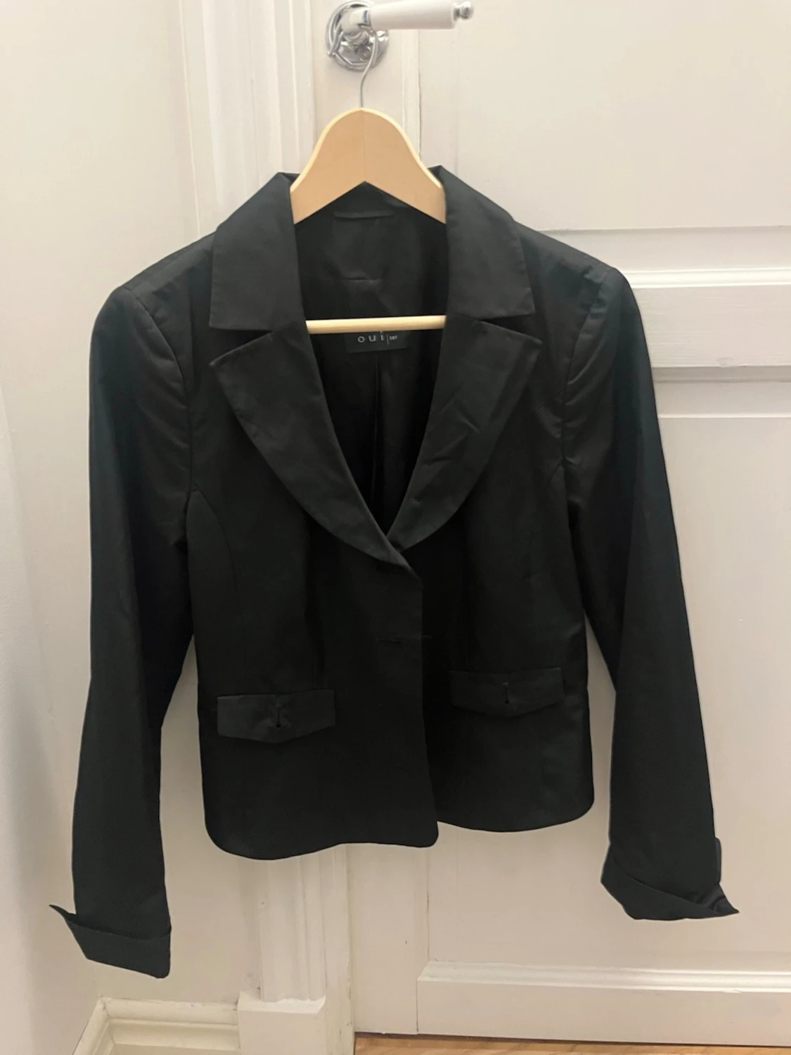 Svart kavaj från Oui