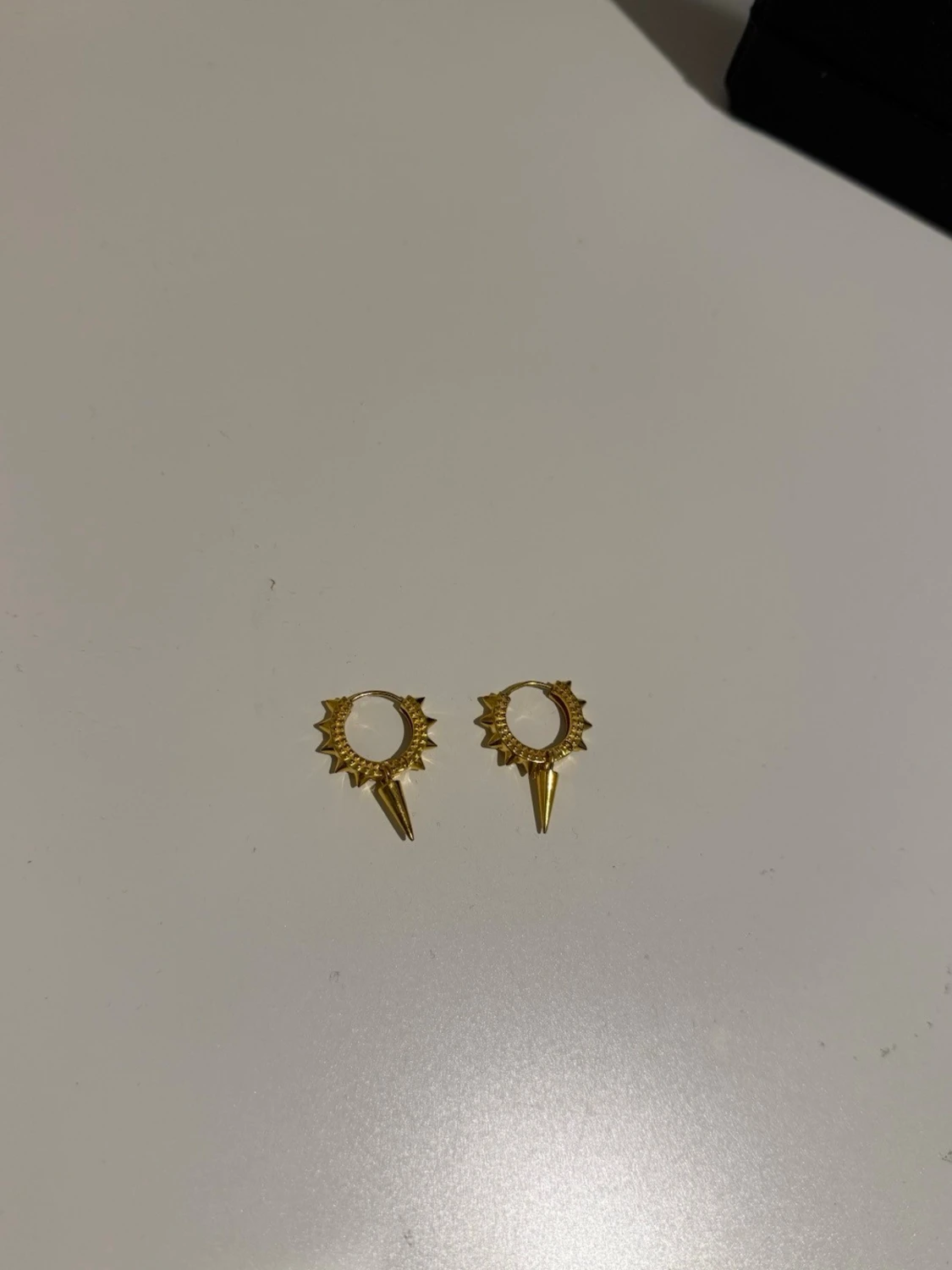 Guldörhängen från Syster P