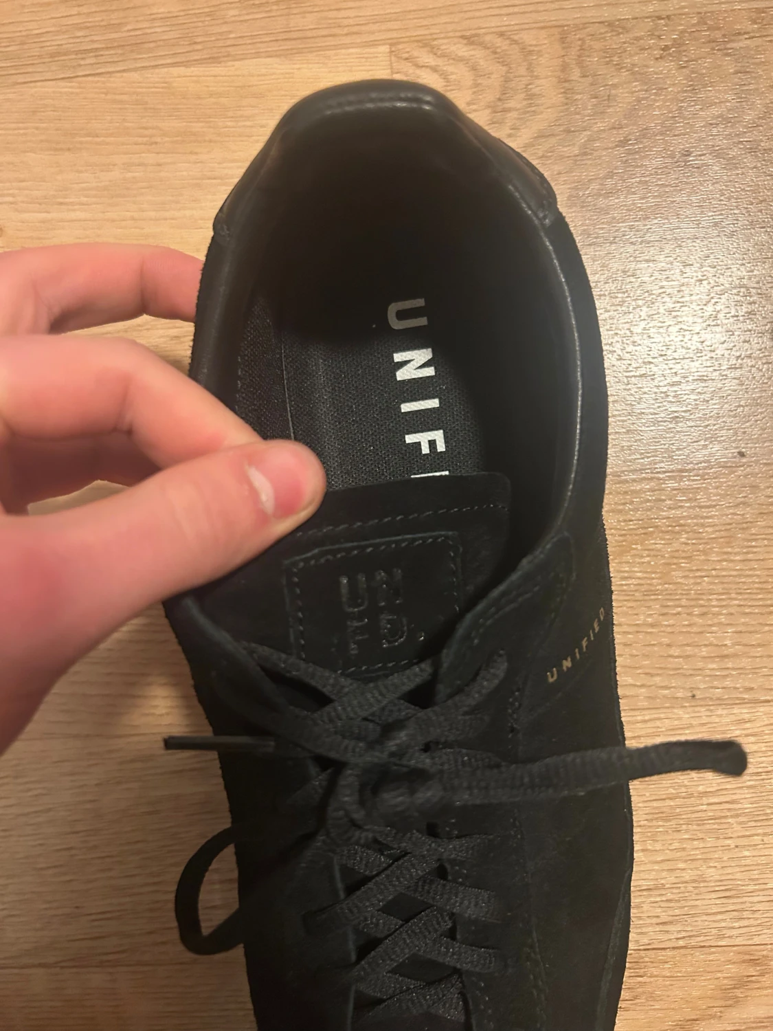 Svarta sneakers från Unified, strl 44 - 4