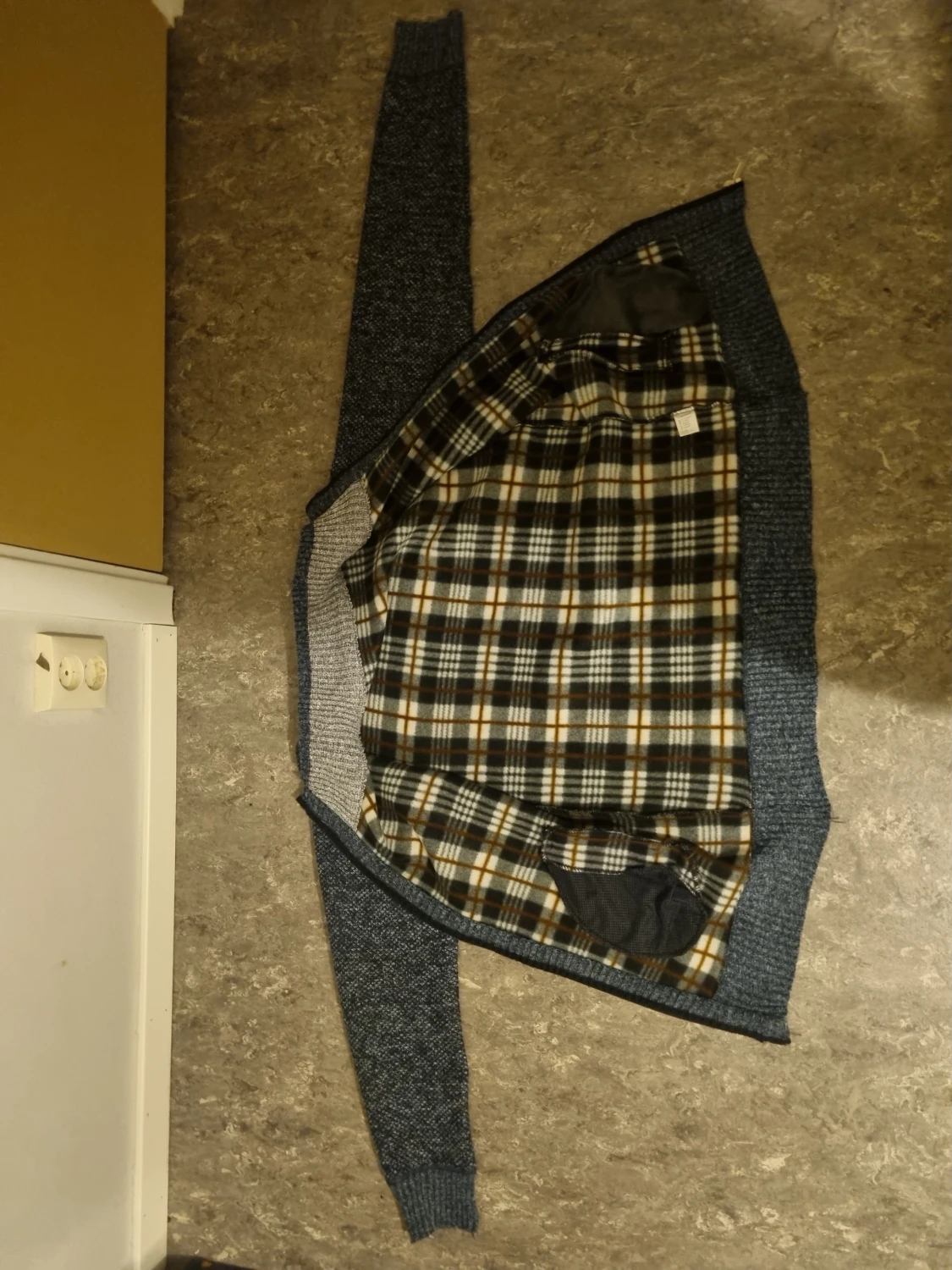 Blå stickad kofta med dragkedja - 1