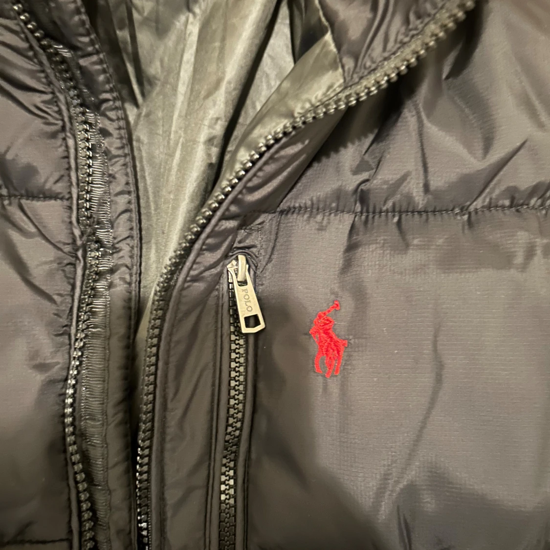 Svart pufferjacka från Polo Ralph Lauren - 1