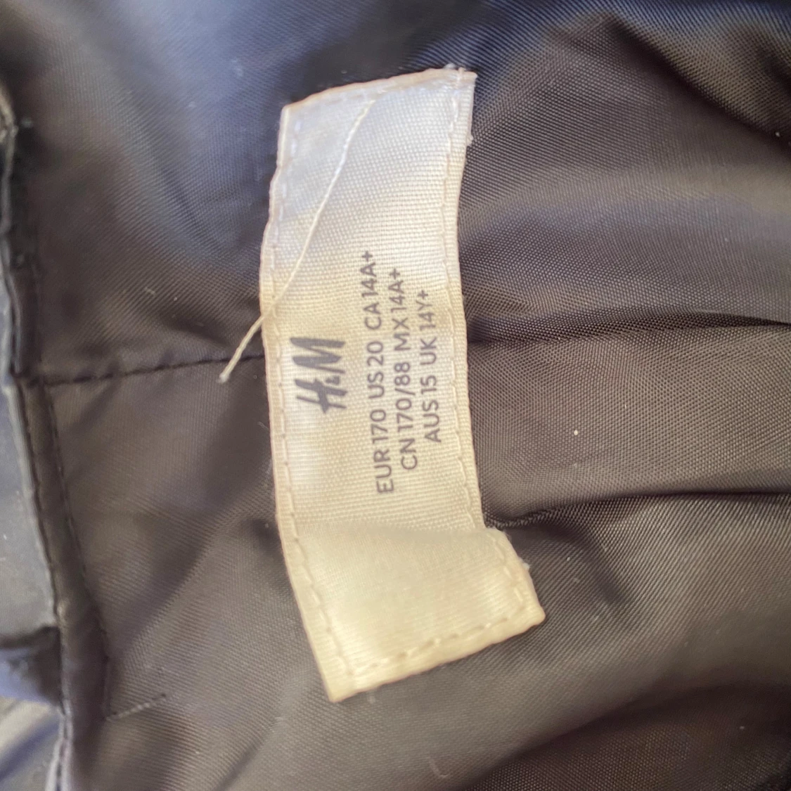 Svart vinterjacka  - 4