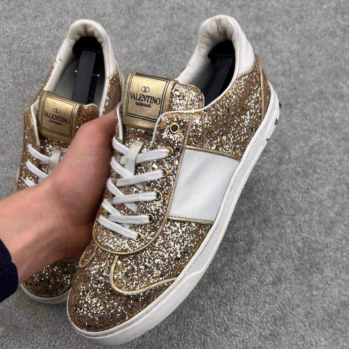 Valentino flycrew guld - 1