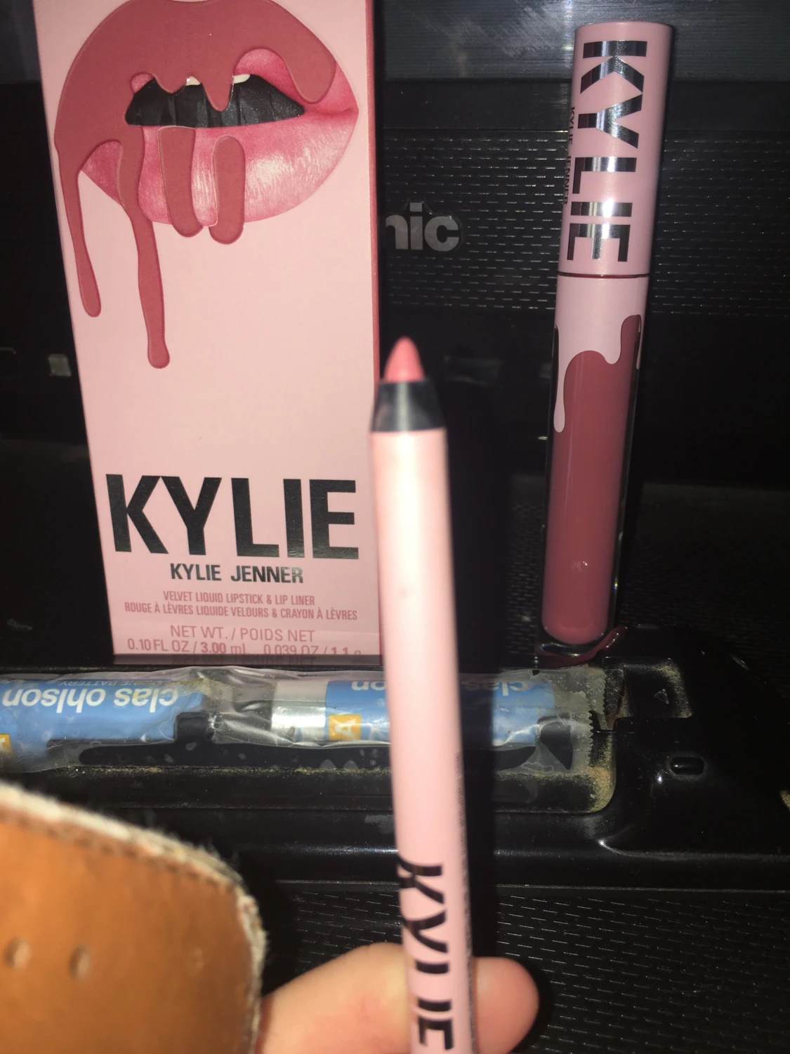 Kylie Cosmetics Velvet Lip Kit Harmony - 2