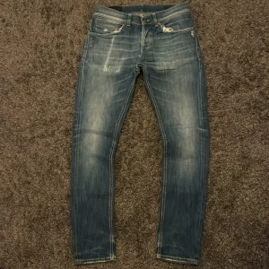 George skinny fit jeans blå - Dondup George storlek 31, skick 7/10