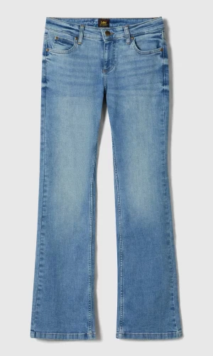 Ljusblåa low waist bootcut jeans från lee  - Snygga bootcut jeans från Lee i ljusblå tvättad denim. Använda 1-2 gånger så de är i nyskick!