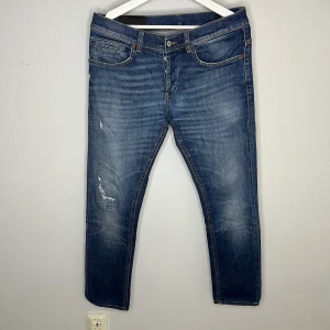 Dondup George - Storlek 32, skick 9/10