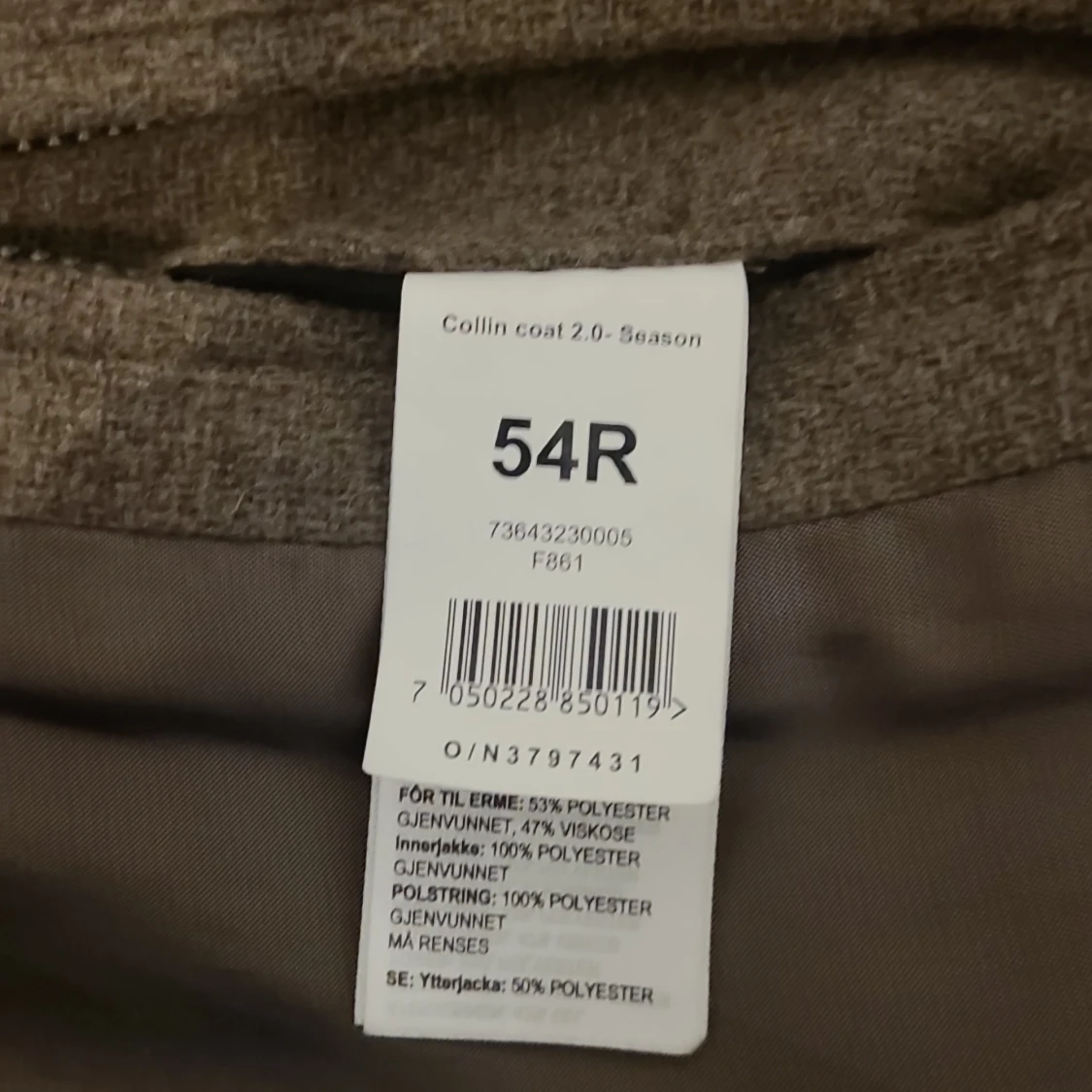 Grå rock från Dressmann, storlek 54 - 3