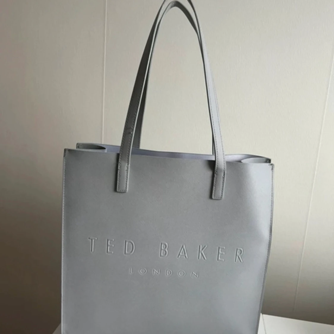 Grå shoppingväska från Ted Baker - 1