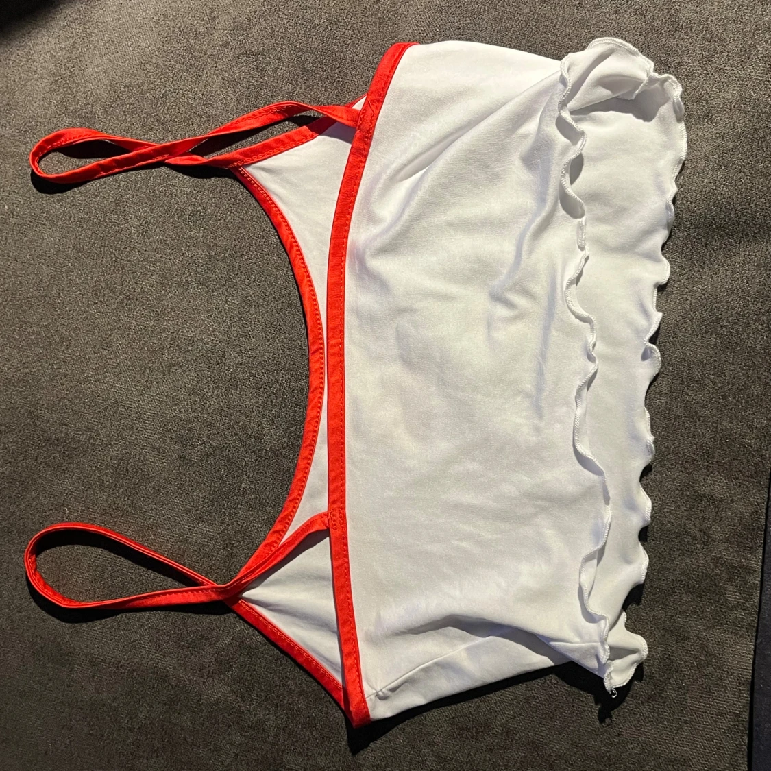 Vit croppad linnetopp med jultryck - 1