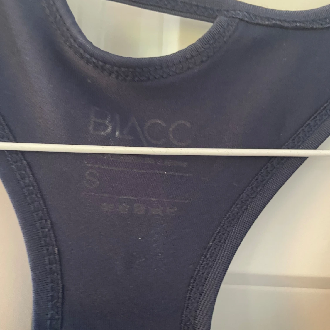 Svart träningstopp från Blacc - 2