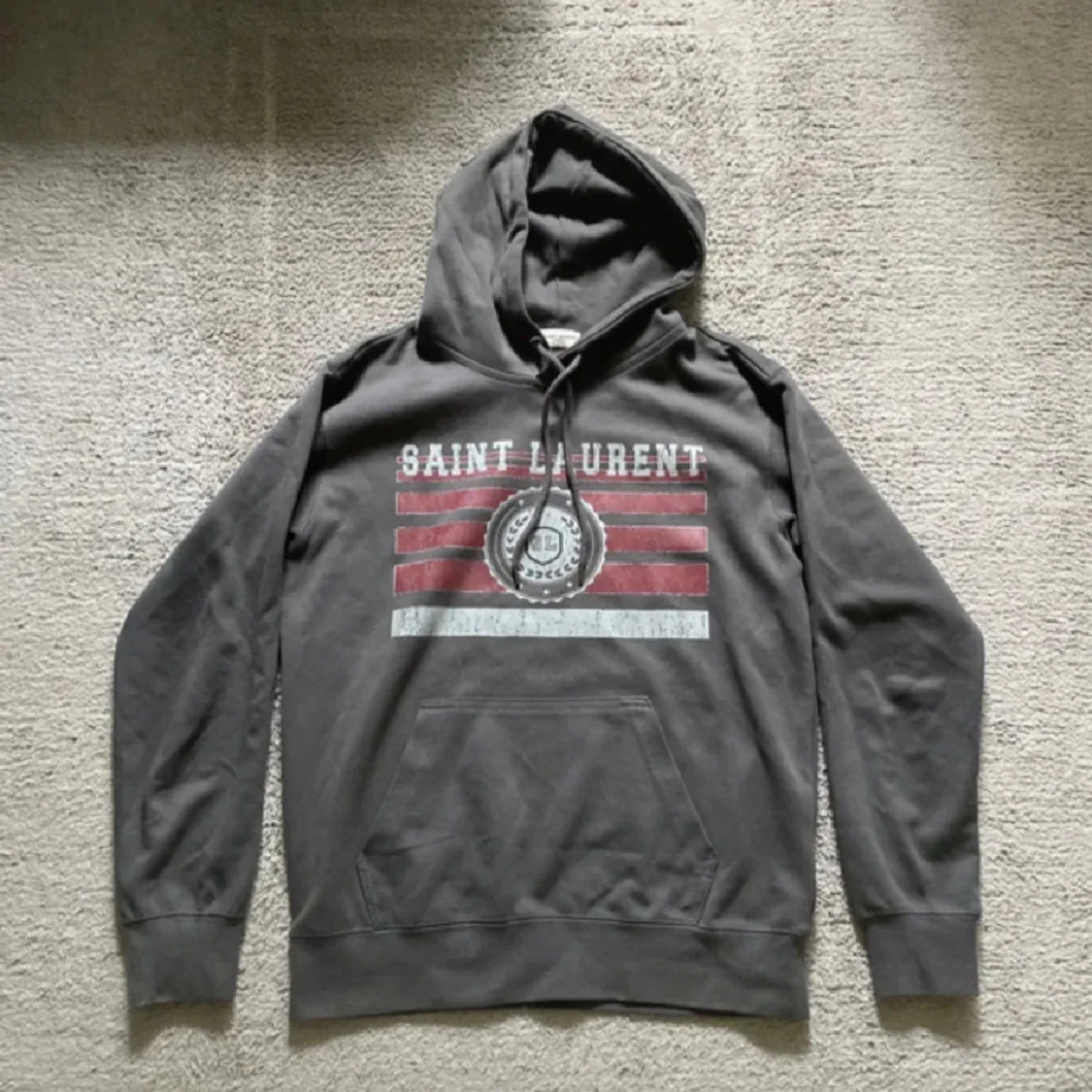 Grå Saint Laurent hoodie med tryck