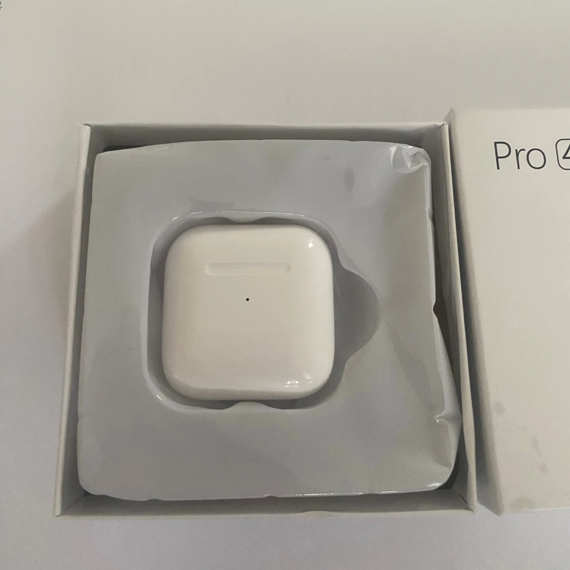 Pro 4 True Wireless Stereo - 1