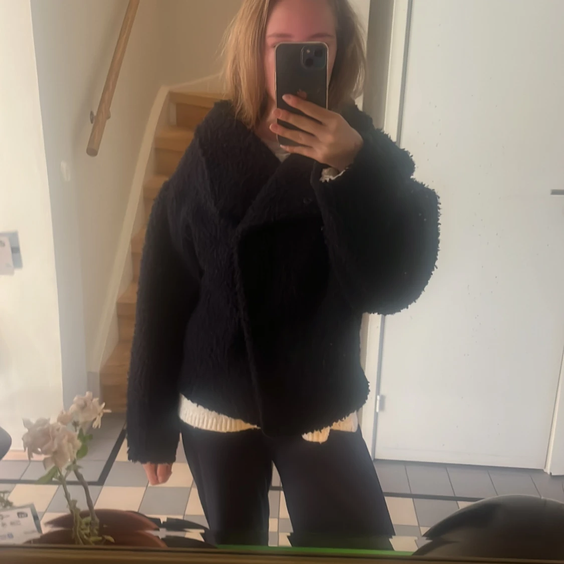 Fluffjacka Gina Tricot INTRESSEKOLL