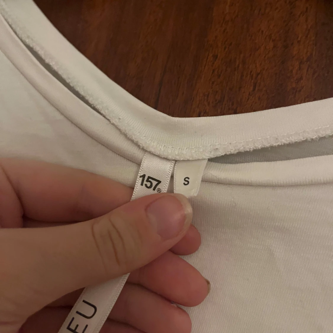 Vit t-shirt från 157, storlek S - 1