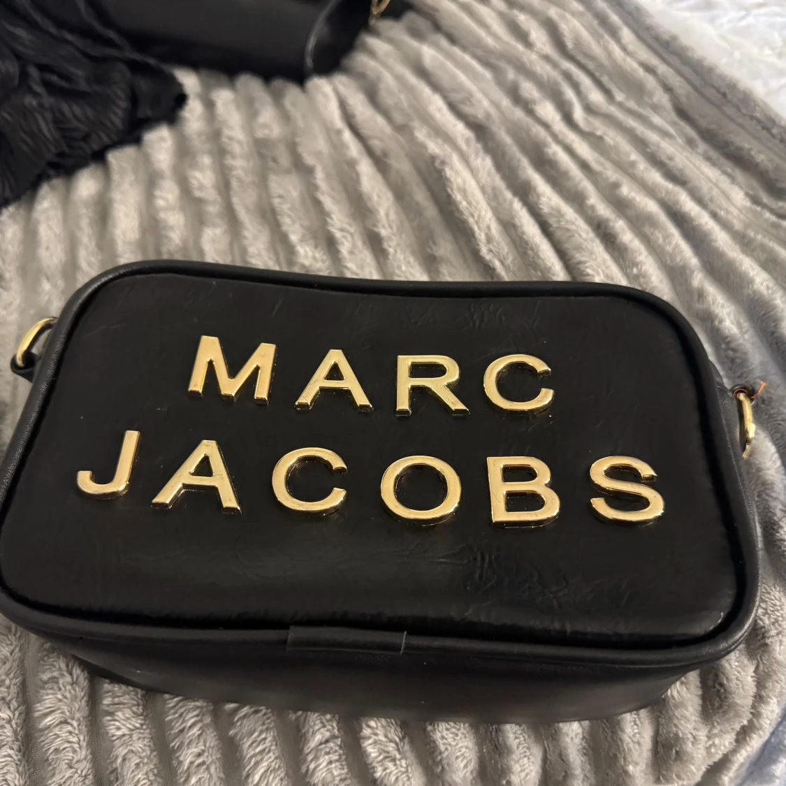 Svart Marc Jacobs handväska i skinn