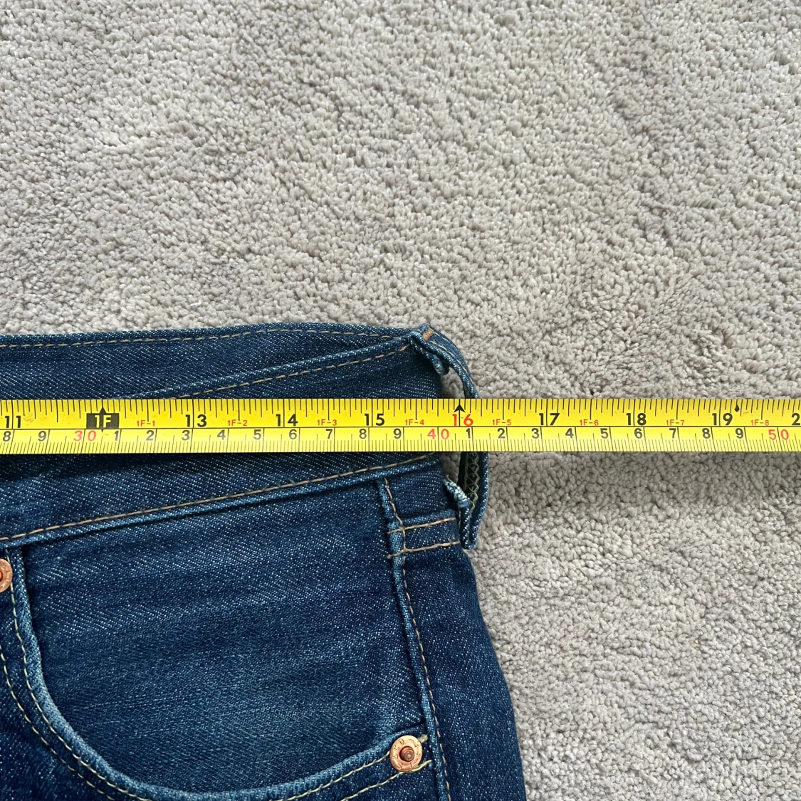 levi’s 501 jeans - 3