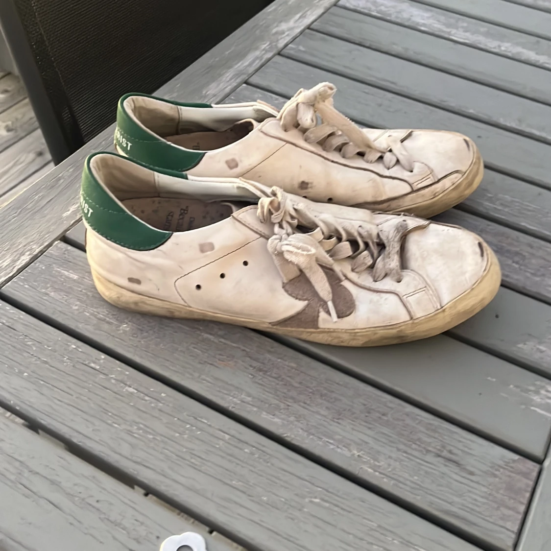 Vita sneakers The Gallerist med grön häl - 3