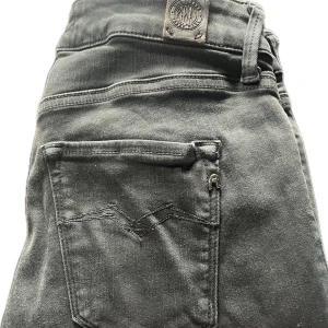 Replay jeans  - Replay Hyperflex Jeans i modellen New Luz | Skick: Mycket bra skick | Storlek: W29 L32 | Skriv vid intresse eller frågor 💬✍🏻