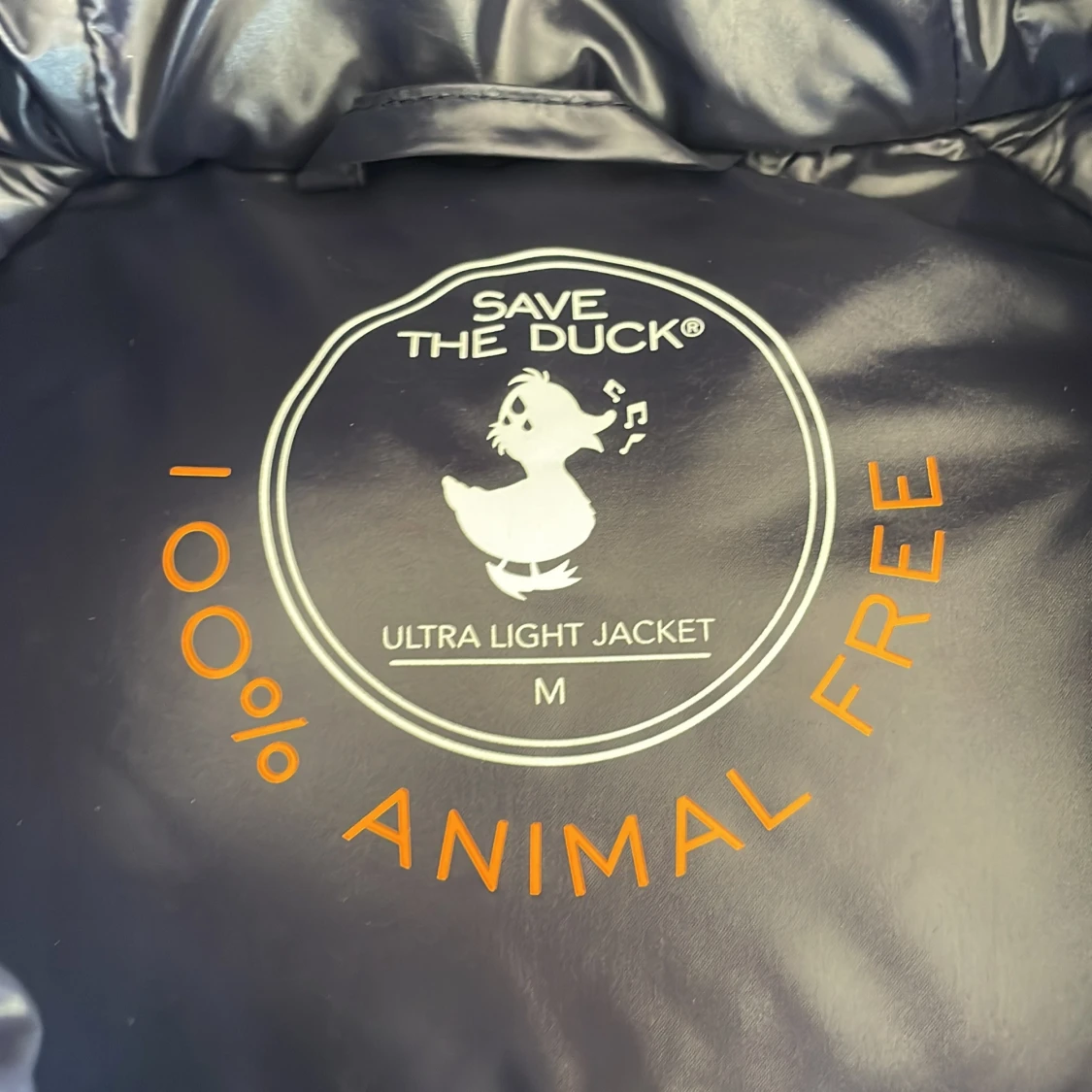 Marinblå pufferjacka från Save The Duck - 1