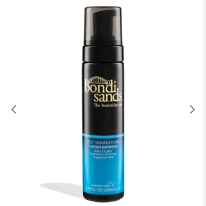 Brun utan som faketan bondi sands - Testat en pump så i princip full! Express tan (man blir brun inom en timme) ger en mörk och snygg färg!! Luktar kokos