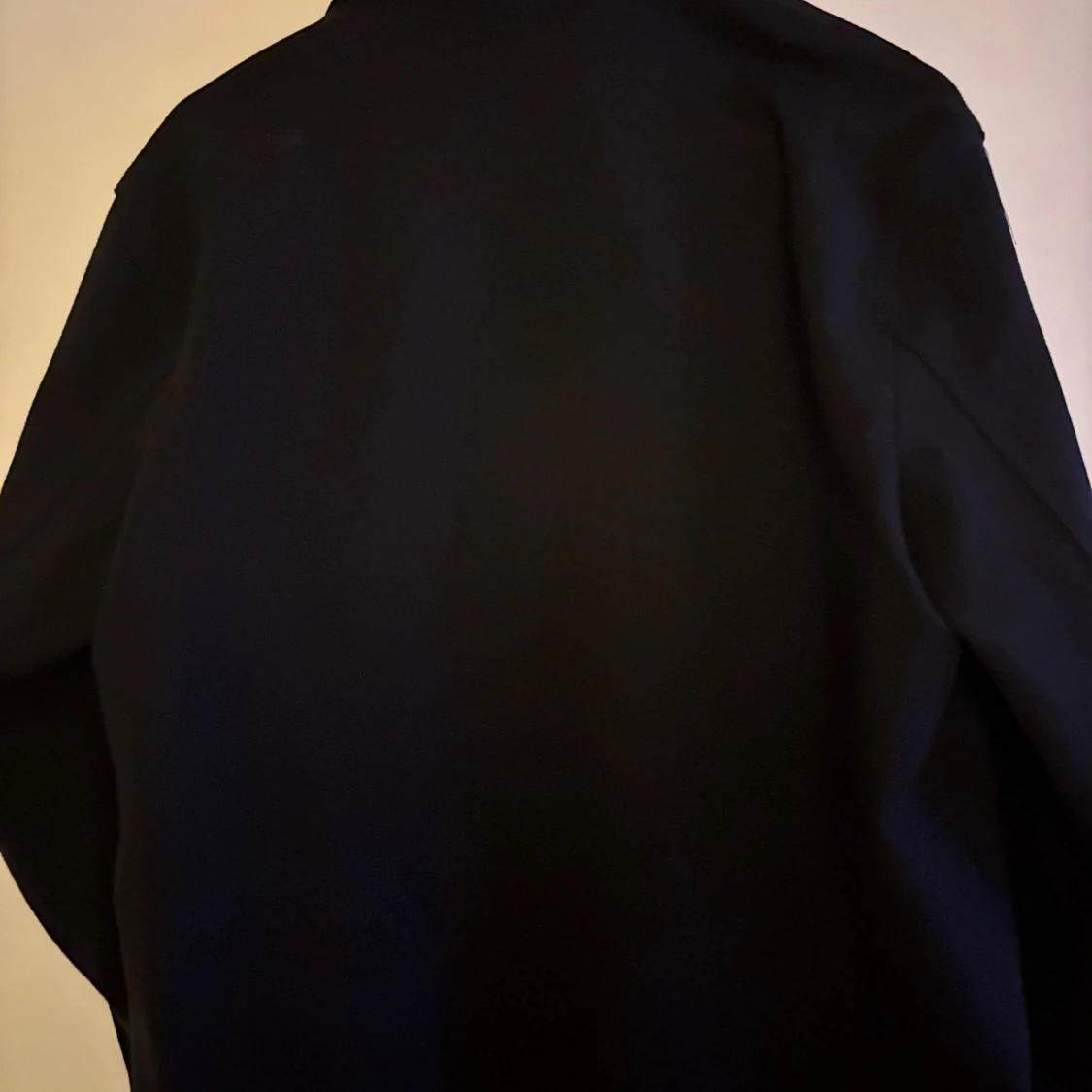 Svart overshirt med fickor från Zara - 1