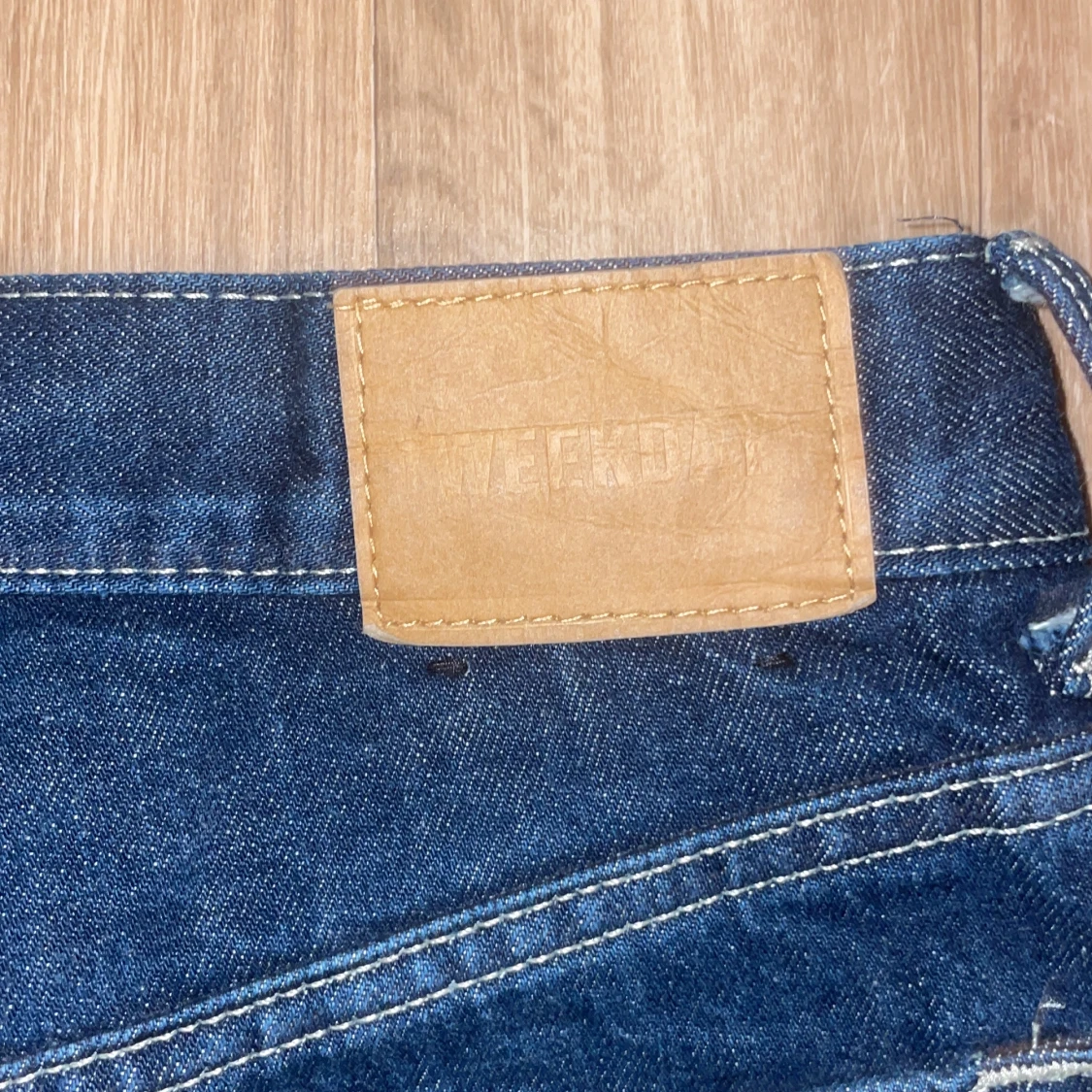 Weekday Galaxy Loose Straight Jeans blå - 2