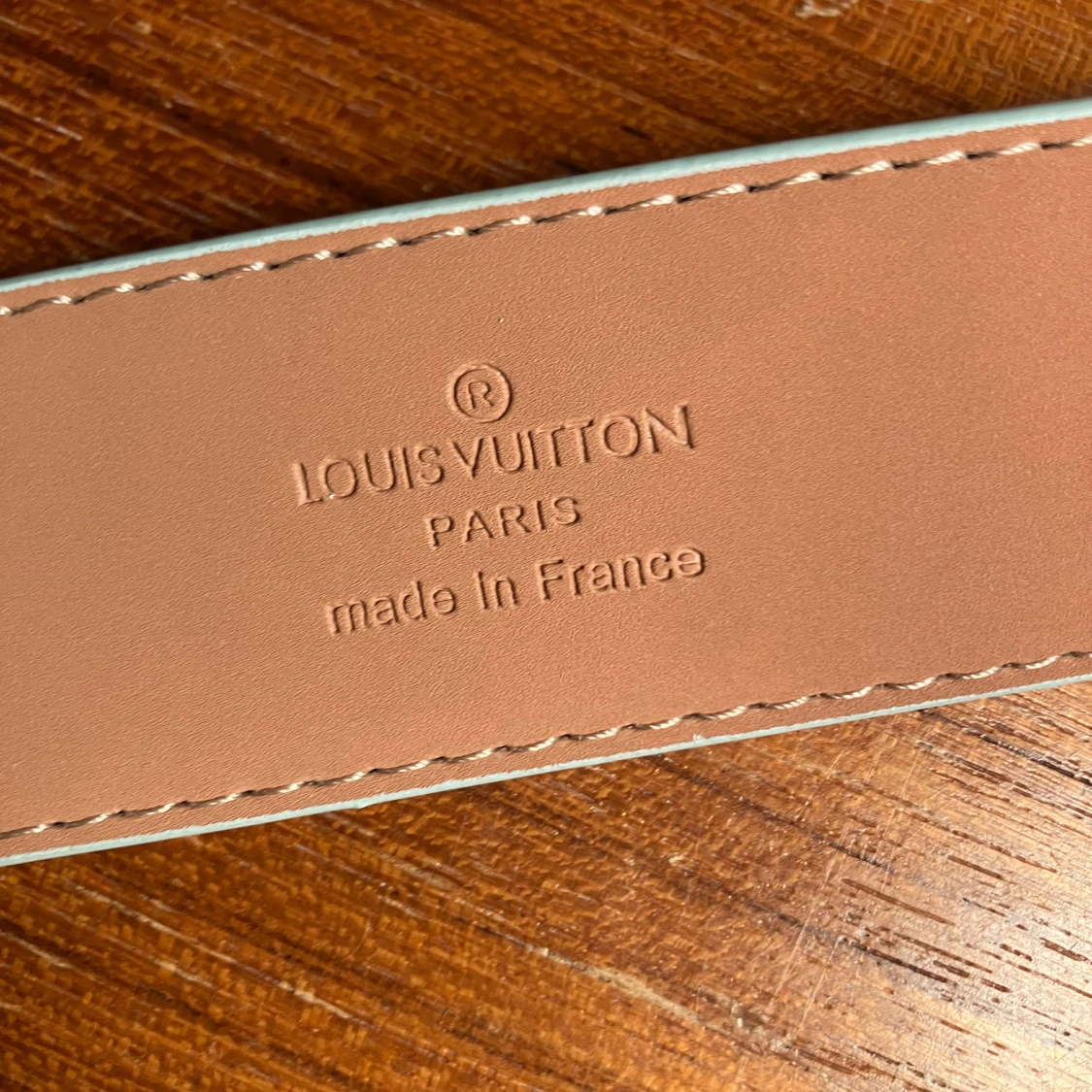 Ljusblå skinnbälte - 3