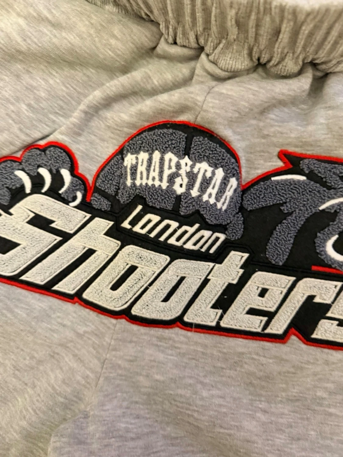 Grå mjukisbyxor Trapstar London - 2