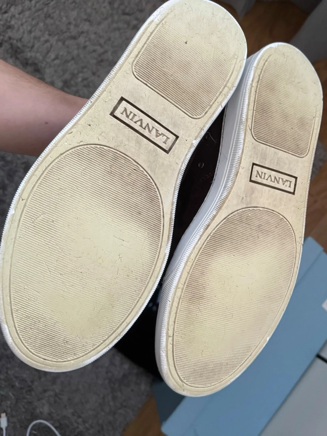 Lanvin sneakers i mörkbrun mocka - 2