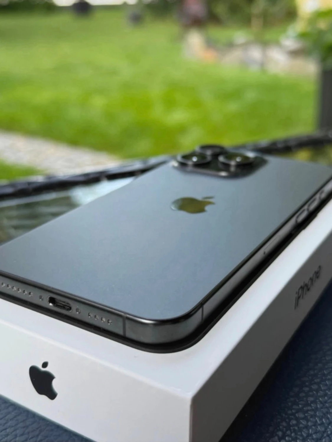 iPhone 15 Pro max 1 Tb - 1