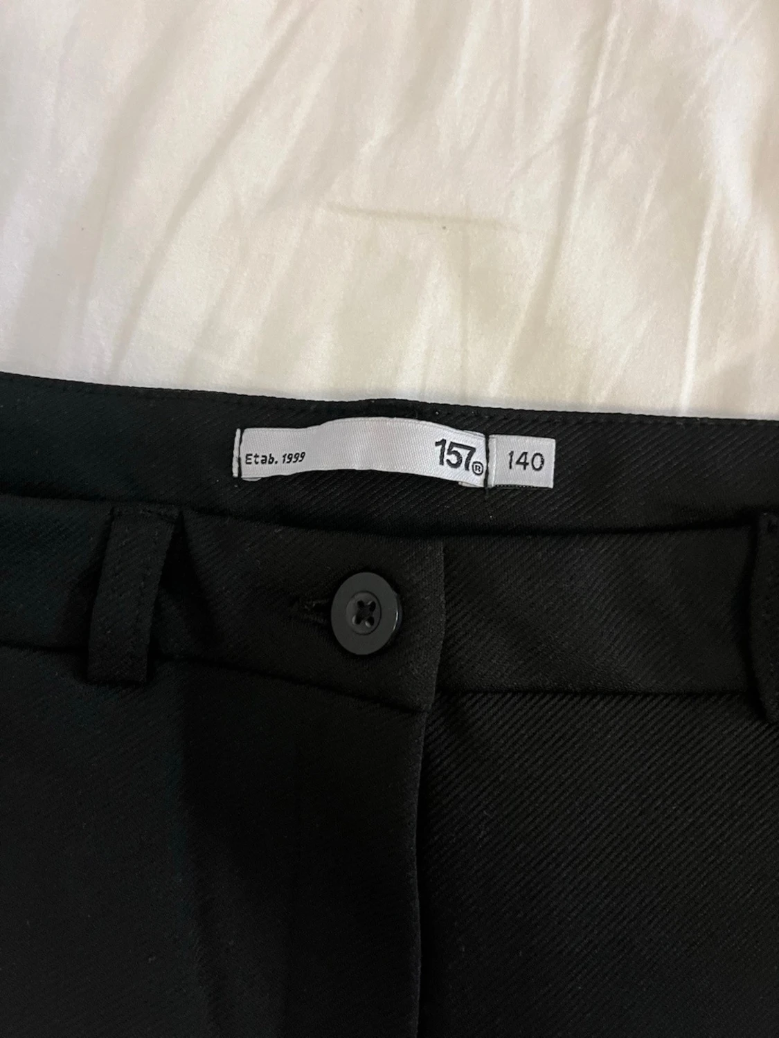 Svarta kostymbyxor från Lager 157. - 1