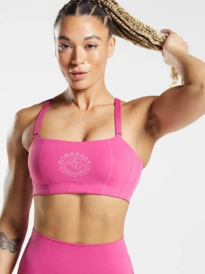 Gymshark Legacy Sports Bra Rosa - Small - Rosa sport-bh från Gymshark i storlek Small. Knappt använd, se skick på sista bilden. Med pads i som går att ta ur bhn, strapsen är även justerbara. 
