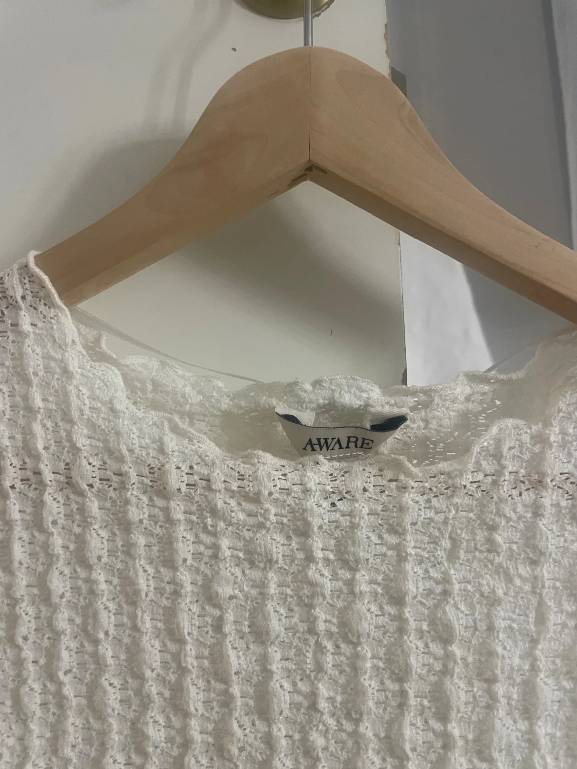 Vit spetsblus från AWARE - 1