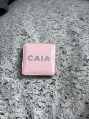 Caia blush - Färgen rasberry passion. Advänd 5 gånger.