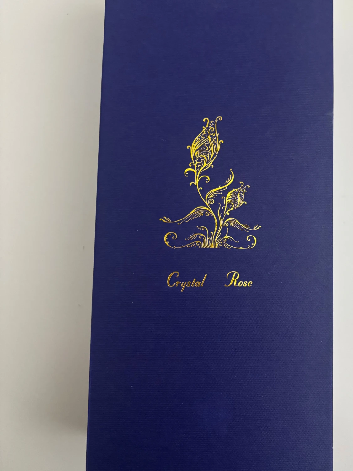 Prydnadsros av glas  - 3