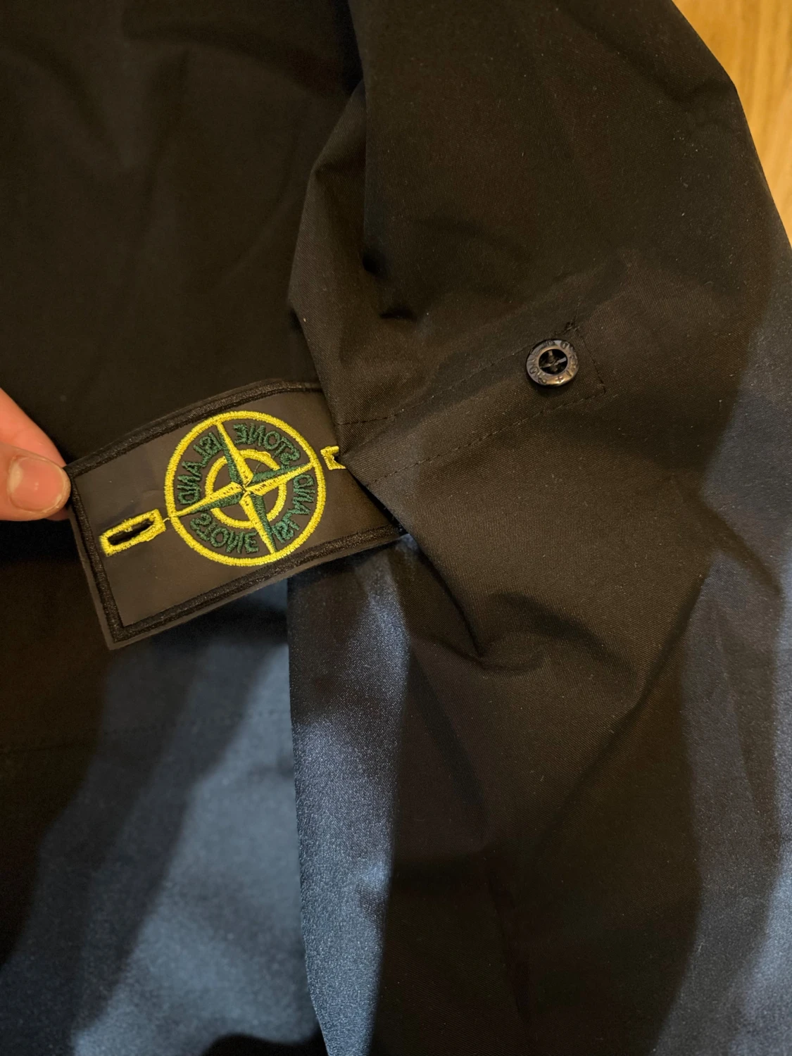 Svart vind & regn - jacka Stone Island - 4