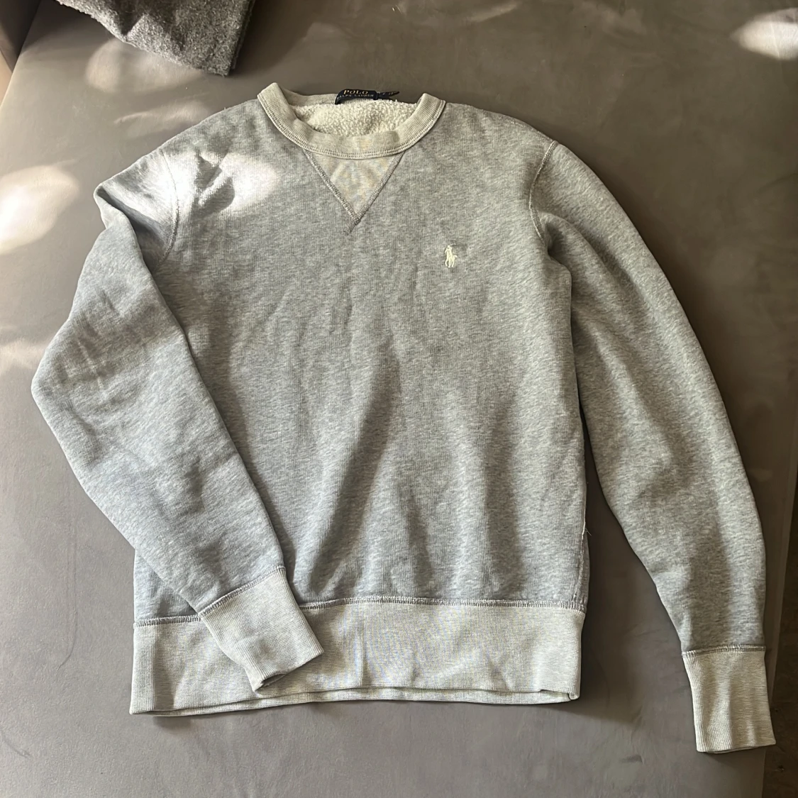 Grå sweatshirt från Polo Ralph Lauren