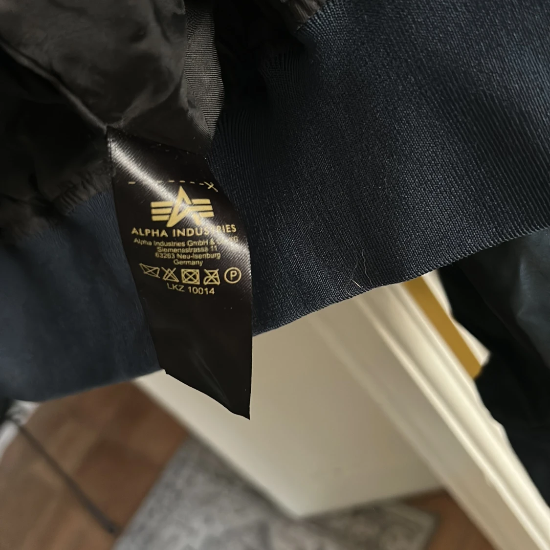 Marinblå  bomberjacka Alpha Industries S - 3