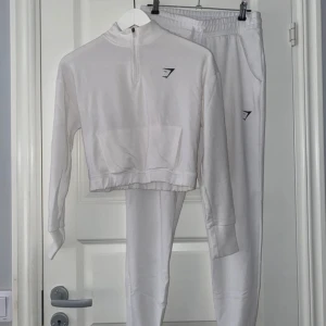 Gymshark set - Använd 2-3gånger 