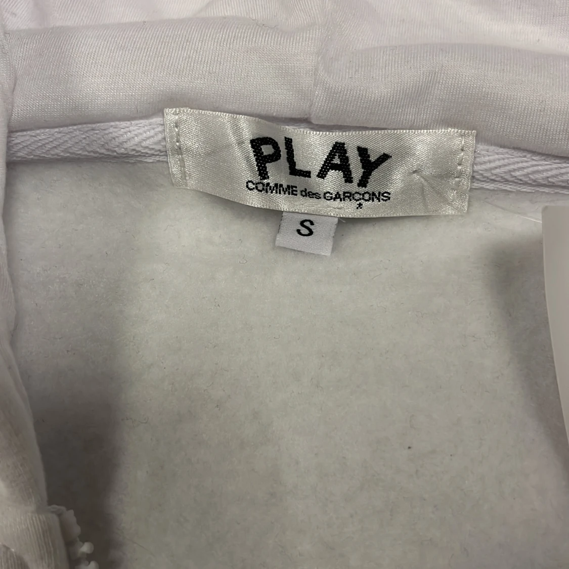Vit hoodie Comme des Garçons Play S - 2