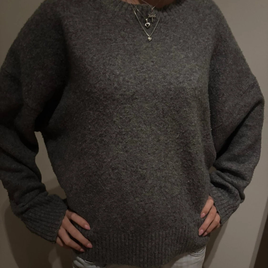 Grå stickad tröja från Zara - 1