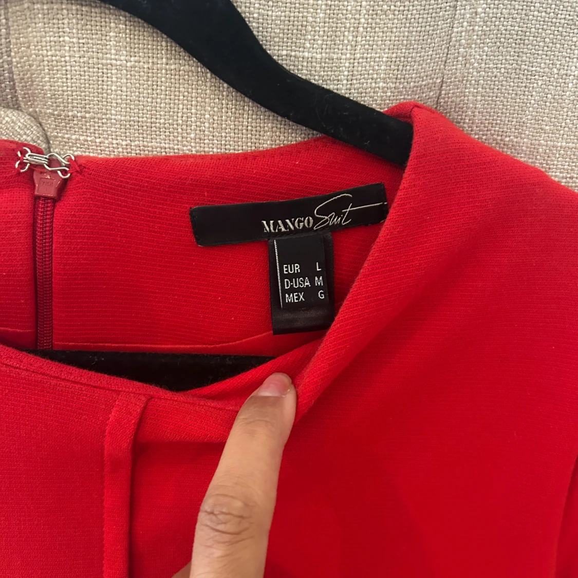 Röd kortärmad klänning från Mango - 2