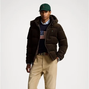 Intressekoll Polo Ralph Lauren Manchester jacka  - Använd 6-7 gånger, för liten i längden. Slut över allt. Nypris ca 7000 