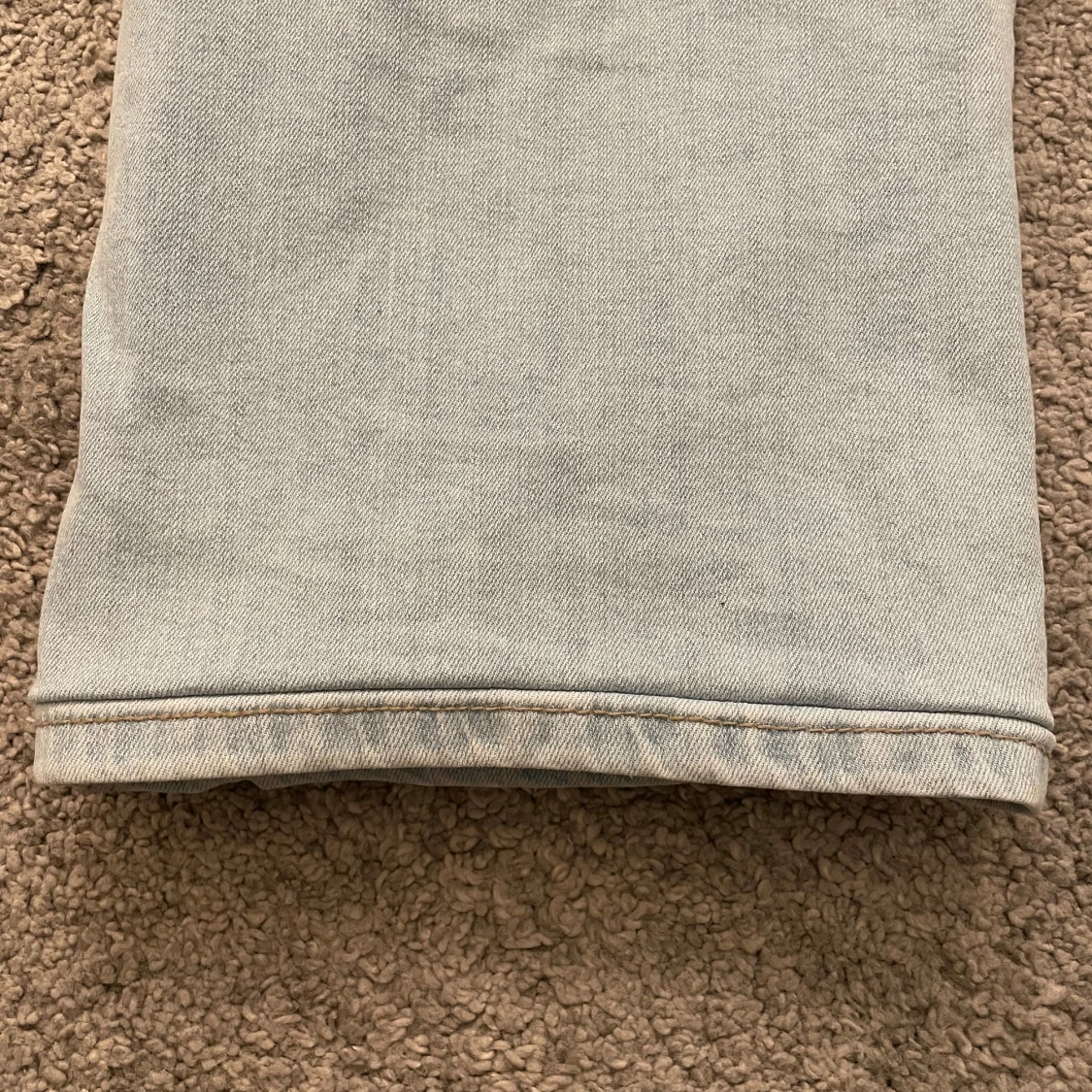 Ljusblå raka jeans från LAB Industries - 3