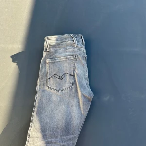 Replay jeans - Replay Jeans, slim fit storlek 29. Inga fläckar eller hål. Fint skick